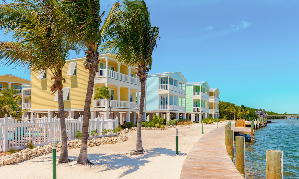 waterfront cabin rental