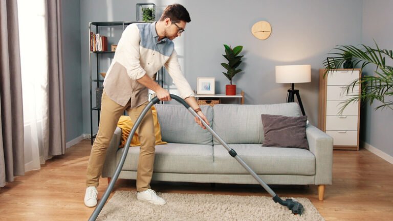 Deep Blue Clean's Maid Service